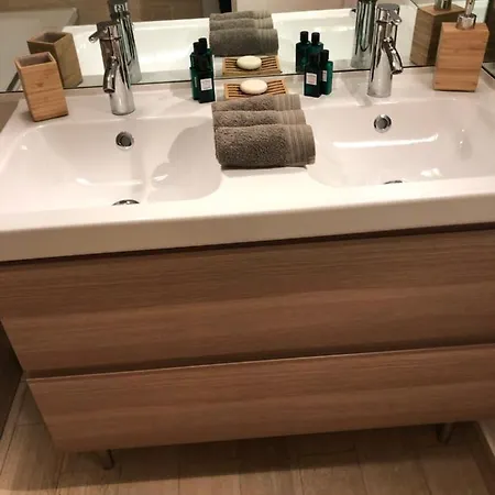 Grande Marina Vue Port *